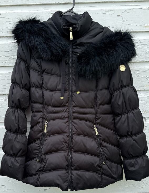 Laundry by Shelli Segal Jackets & Blazers - Laundry by Shelli Segal Women's S Faux Fur Hooded Puffer Coat Black Gold Zip